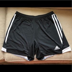 Women’s Adidas Climacool Shorts Size M, Black